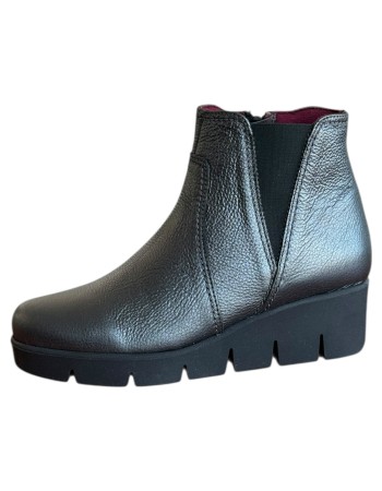 Δερμάτινο Γυναικείo Μποτάκι - M250