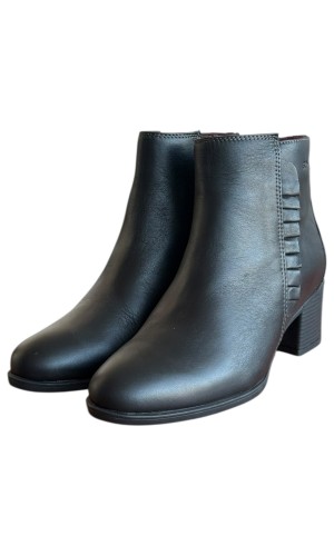 Δερμάτινο Γυναικείo Μποτάκι - M288