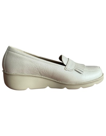  Δερμάτινο Γυναικείo Μοκασίνι - M379