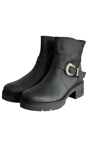 Δερμάτινο Γυναικείo Μποτάκι - M388