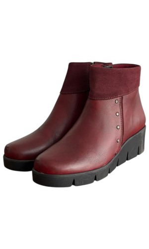 Δερμάτινο Γυναικείo Μποτάκι - M390