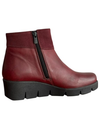Δερμάτινο Γυναικείo Μποτάκι - M390