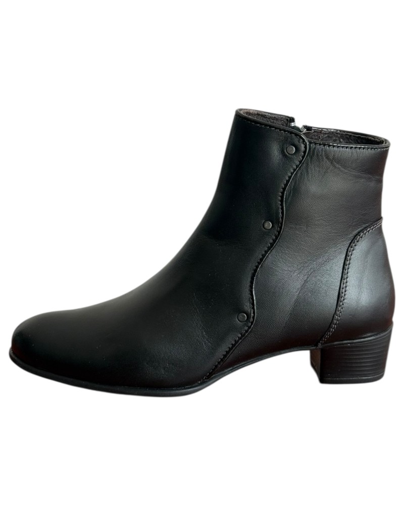 Δερμάτινο Γυναικείo Μποτάκι - M413