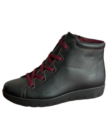 Δερμάτινο Γυναικείo Μποτάκι - M414