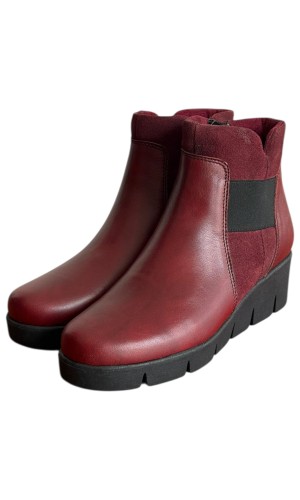 Δερμάτινο Γυναικείo Μποτάκι - M415