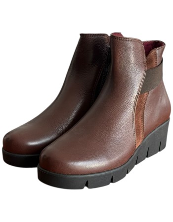 Δερμάτινο Γυναικείo Μποτάκι - M422