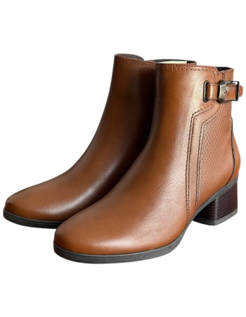 Δερμάτινο Γυναικείo Μποτάκι - M426