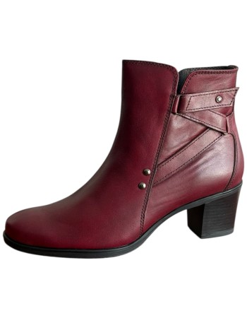 Δερμάτινο Γυναικείo Μποτάκι - M427