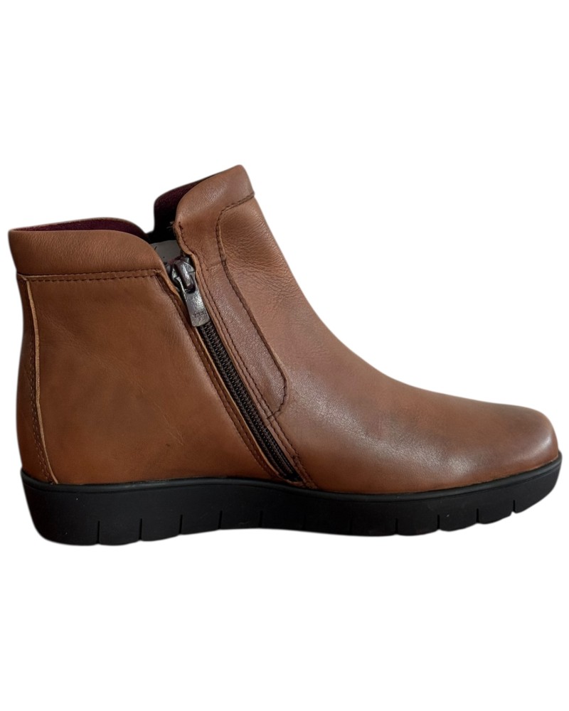 Δερμάτινο Γυναικείo Μποτάκι - M430