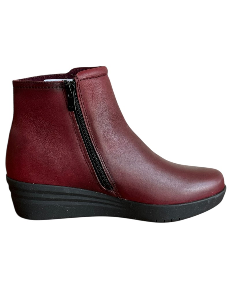 Δερμάτινο Γυναικείo Μποτάκι - M434