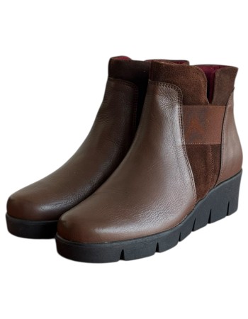 Δερμάτινο Γυναικείo Μποτάκι - M518