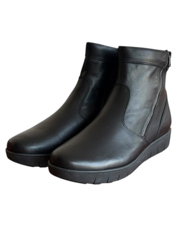 Δερμάτινο Γυναικείo Μποτάκι - M534