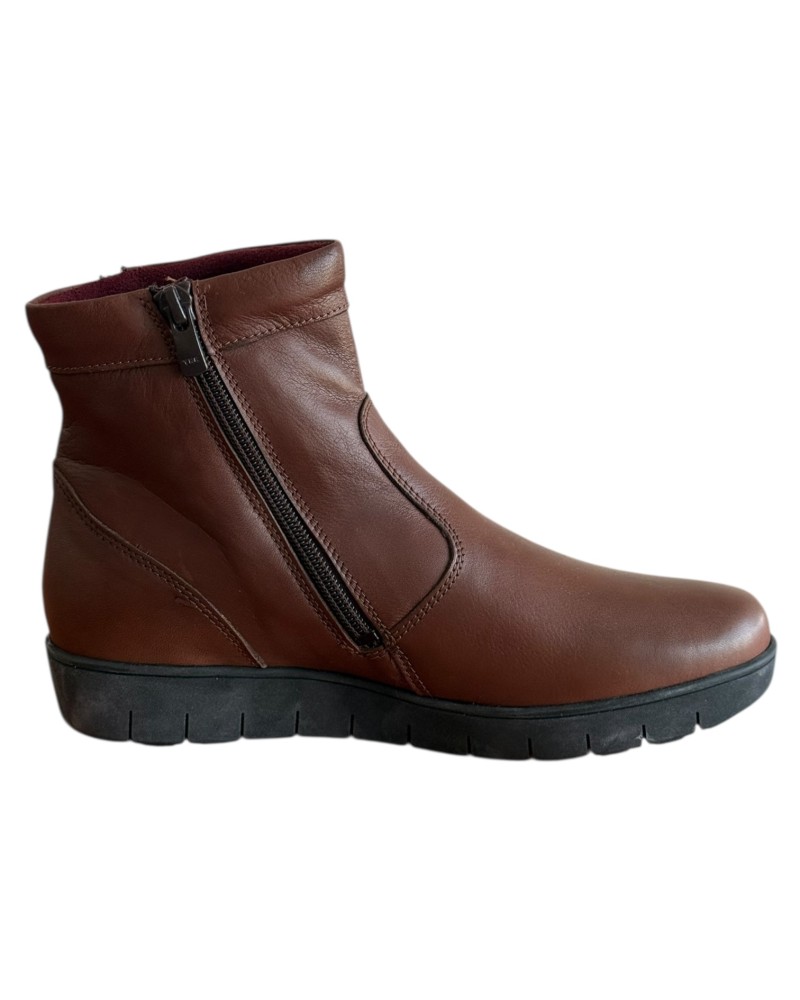 Δερμάτινο Γυναικείo Μποτάκι - M535