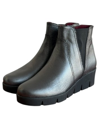 Δερμάτινο Γυναικείo Μποτάκι - M573