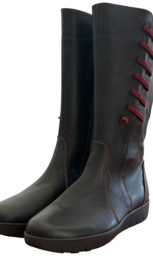 Δερμάτινη Γυναικεία Mπότα - M679