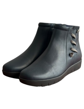 Δερμάτινο Γυναικείo Μποτάκι - M73