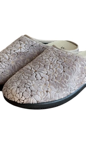 Γυναικεία Δερμάτινη Ανατομική Παντόφλα  - M751