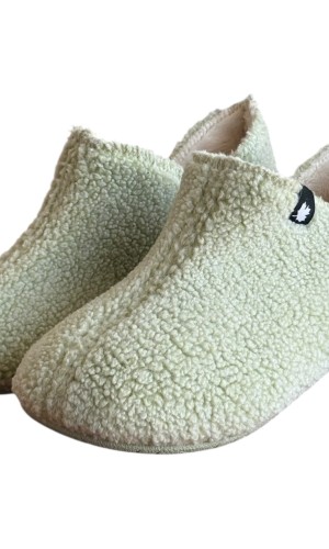  Γυναικεία Ανατομική Παντόφλα Κλειστή Τύπου Μποτάκι - M756