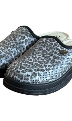 Γυναικεία Δερμάτινη Ανατομική Παντόφλα  - M801