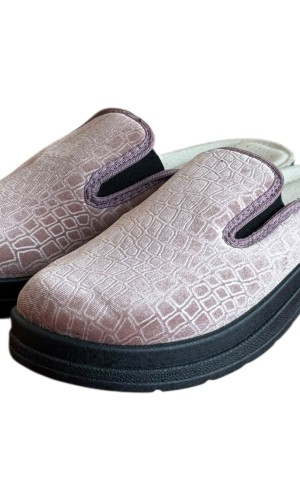 Γυναικεία Δερμάτινη Ανατομική Παντόφλα  - M869