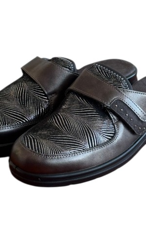 Γυναικεία Επώνυμη Ανατομική Παντόφλα - Μ984