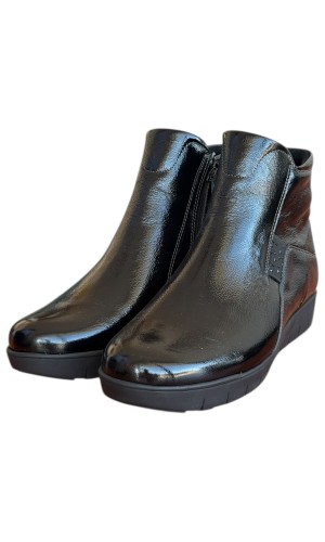 Δερμάτινο Γυναικείo Μποτάκι - N254