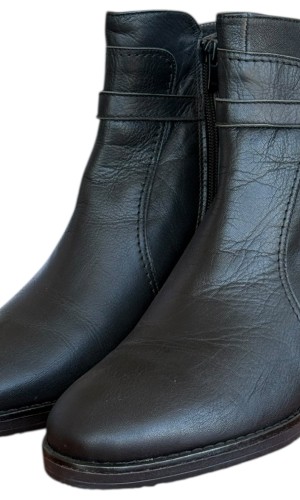 Δερμάτινο Γυναικείo Μποτάκι - N260