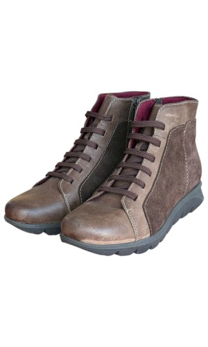 Δερμάτινο Γυναικείo Μποτάκι - N314