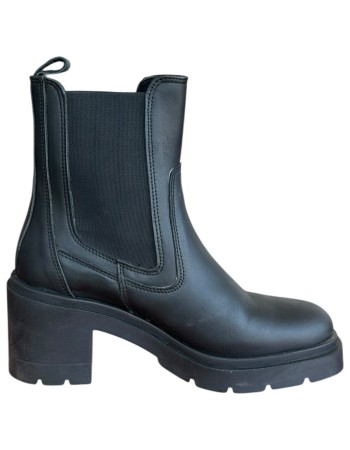 Δερμάτινο Γυναικείo Μποτάκι - N317