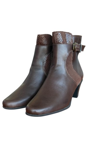 Δερμάτινο Γυναικείo Μποτάκι - N337