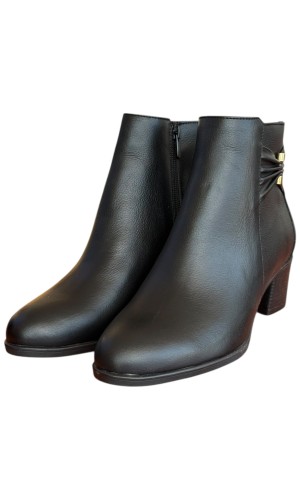 Δερμάτινο Γυναικείo Μποτάκι - N467