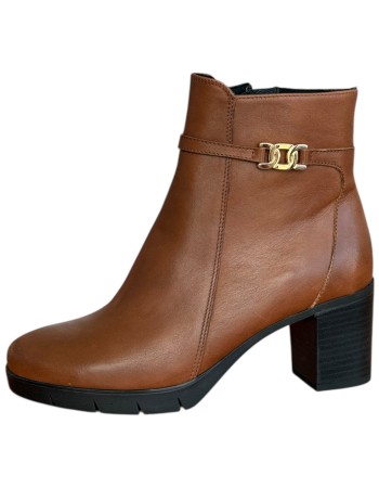 Δερμάτινο Γυναικείo Μποτάκι - N478