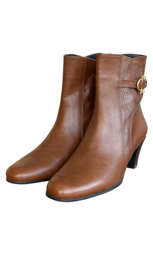 Δερμάτινο Γυναικείo Μποτάκι - N496