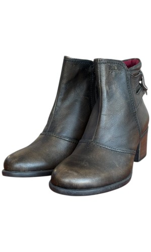 Δερμάτινο Γυναικείo Μποτάκι - N592