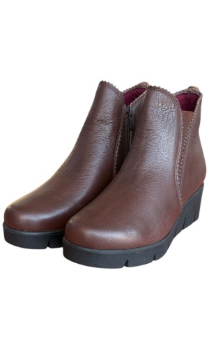 Δερμάτινο Γυναικείo Μποτάκι - N593