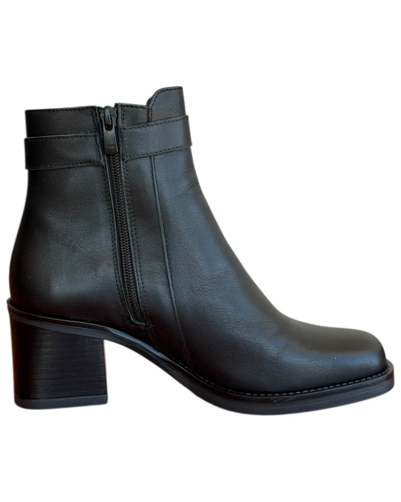 Δερμάτινο Γυναικείo Μποτάκι - N613