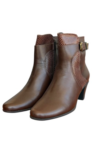 Δερμάτινο Γυναικείo Μποτάκι - N614