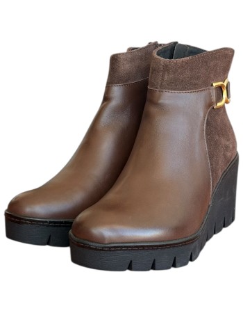 Δερμάτινο Γυναικείo Μποτάκι - N615