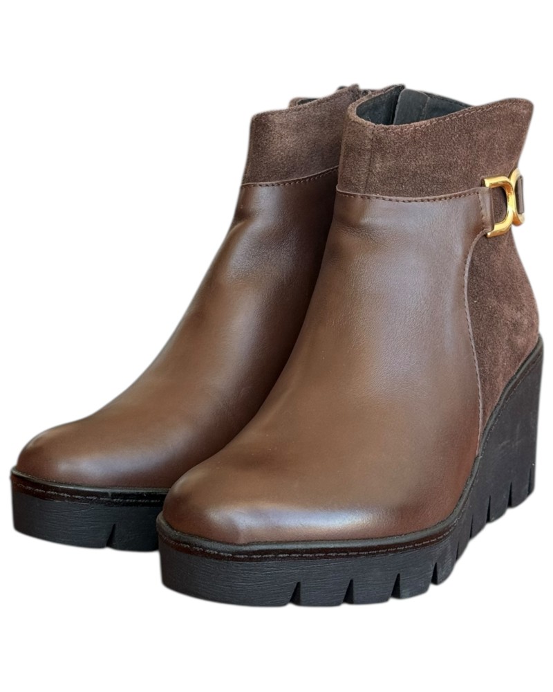 Δερμάτινο Γυναικείo Μποτάκι - N615