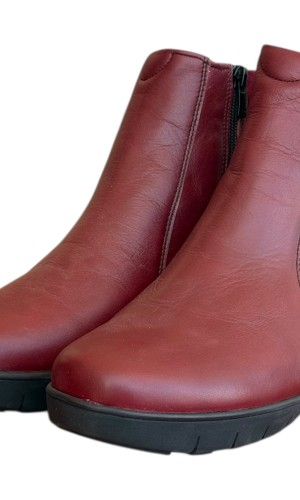 Δερμάτινο Γυναικείo Μποτάκι - N619
