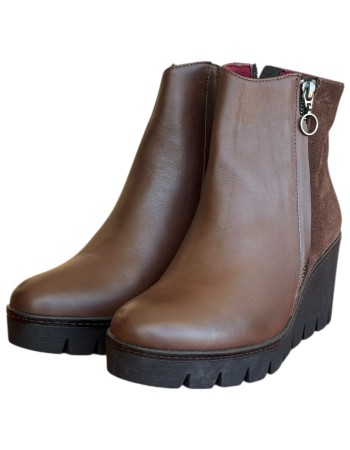 Δερμάτινο Γυναικείo Μποτάκι - N623