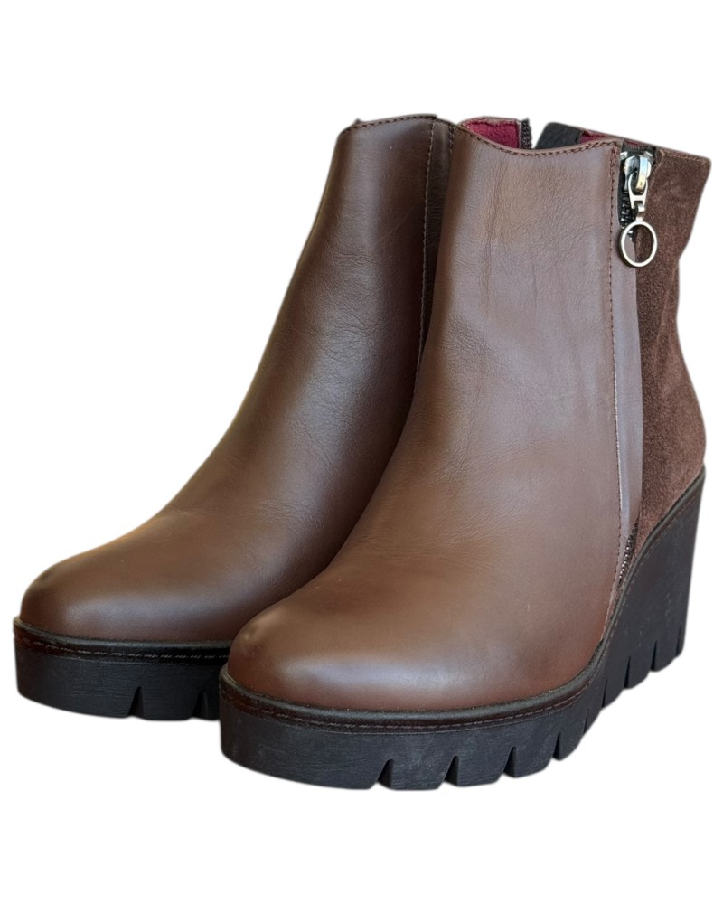 Δερμάτινο Γυναικείo Μποτάκι - N623