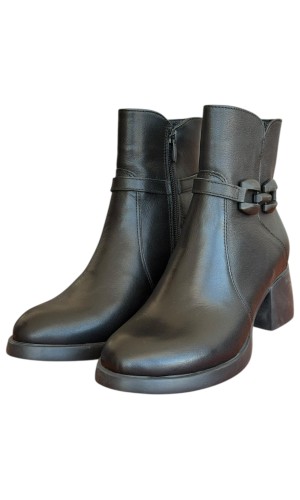 Δερμάτινο Γυναικείo Μποτάκι - N641