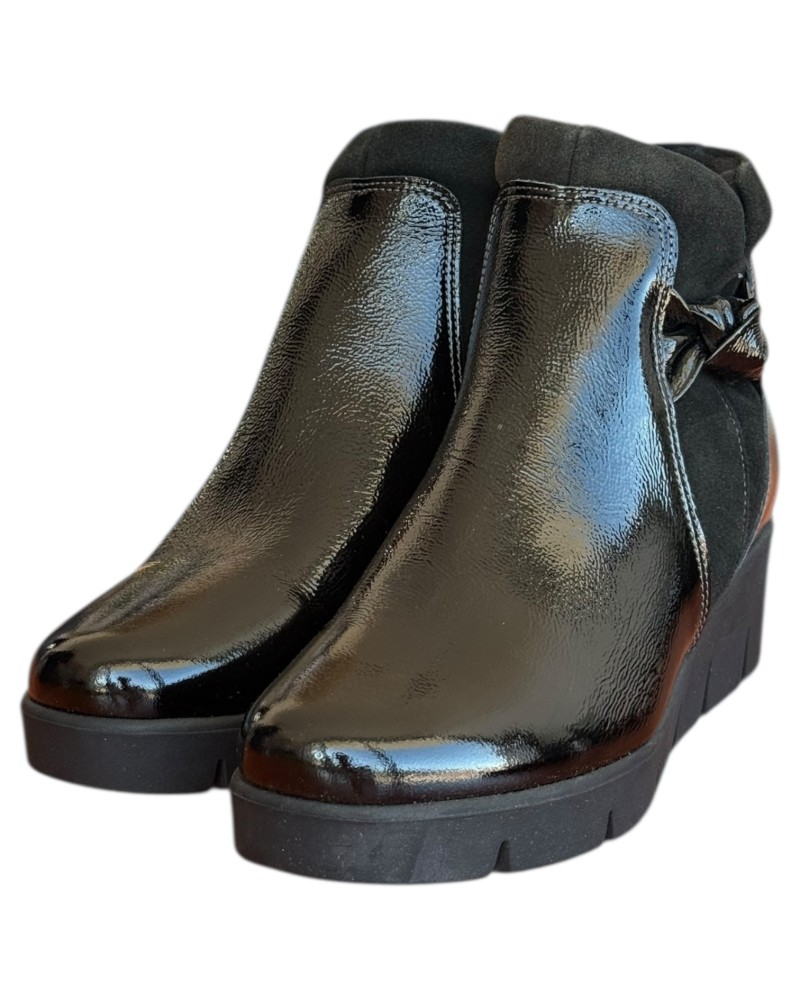 Δερμάτινο Γυναικείo Μποτάκι - N642