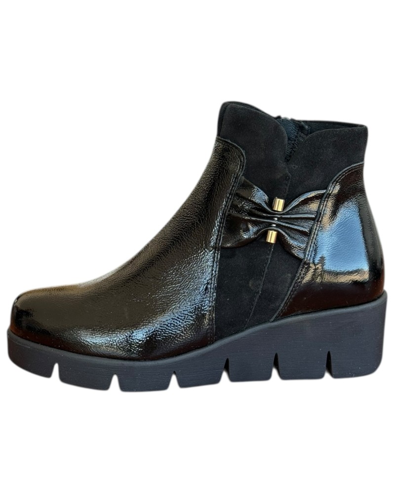 Δερμάτινο Γυναικείo Μποτάκι - N648