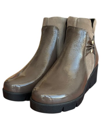 Δερμάτινο Γυναικείo Μποτάκι - N658