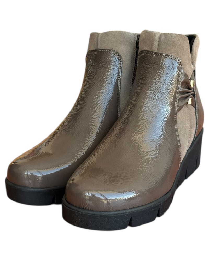 Δερμάτινο Γυναικείo Μποτάκι - N658