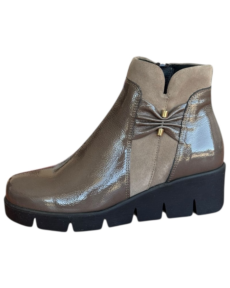 Δερμάτινο Γυναικείo Μποτάκι - N658