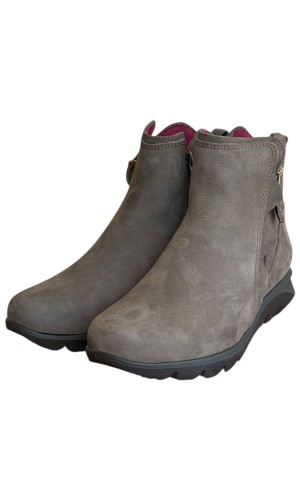 Δερμάτινο Γυναικείo Μποτάκι - N663