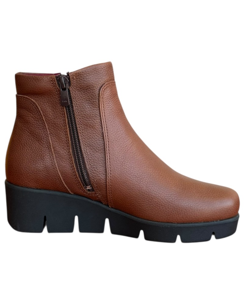 Δερμάτινο Γυναικείo Μποτάκι - N671